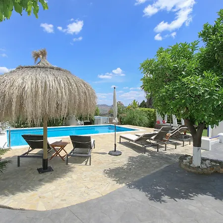 Casa De Orange 3*