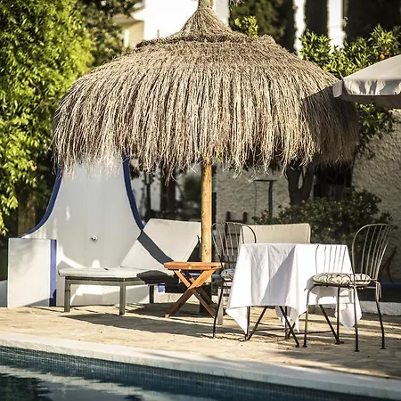 Casa De Orange Bed & Breakfast 3*