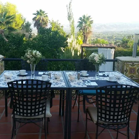 Bed & Breakfast Casa De Orange 3*