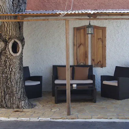 Casa De Orange Bed & Breakfast 3*