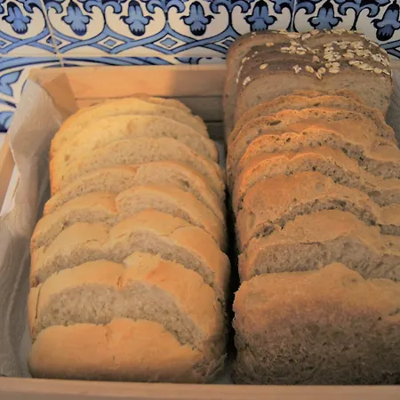 Casa De Orange Bed & Breakfast