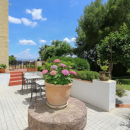 Casa De Orange Bed & Breakfast