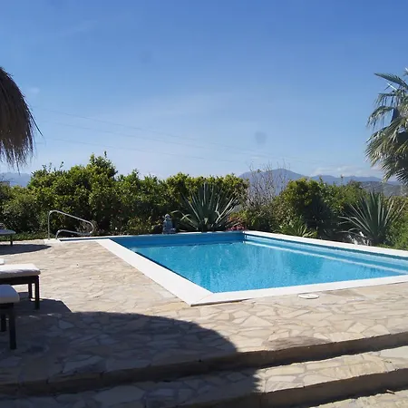 Casa De Orange 3*