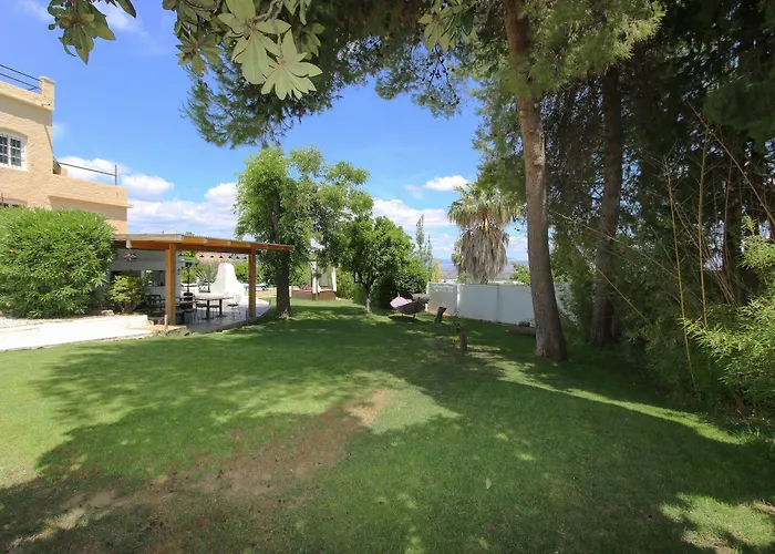 فندق مبيت وإفطار Casa De Orange 3*